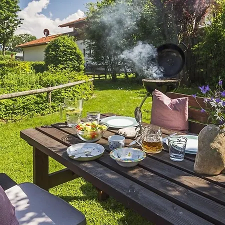 3-room Comfortable Ferienhaus *